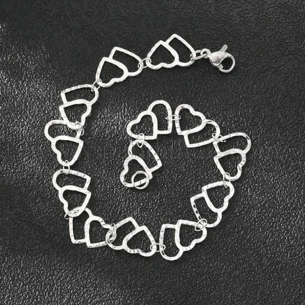 Silver Dainty Heart Link Bracelet